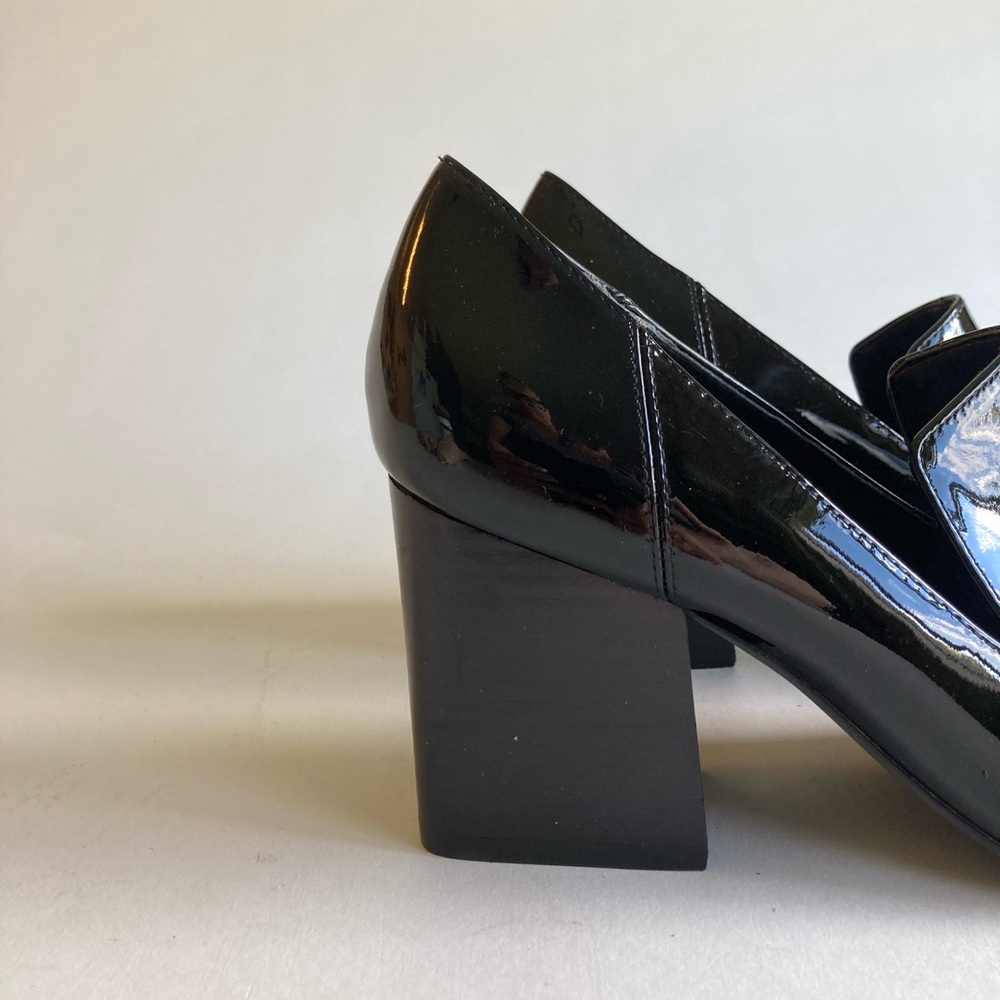 Marc Fisher Black Patent Leather Heels. Beautiful and classy. - Picture 3 of 15